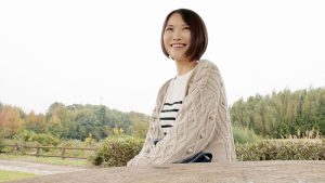 田舎で育った素朴な美人人妻32歳が刺激を求めてAVの世界へ!!